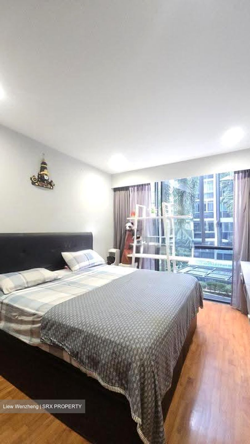 Esparina Residences (D19), Condominium #624429841